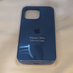 Apple iPhone 13 Pro Silicone Case - Deep Blue